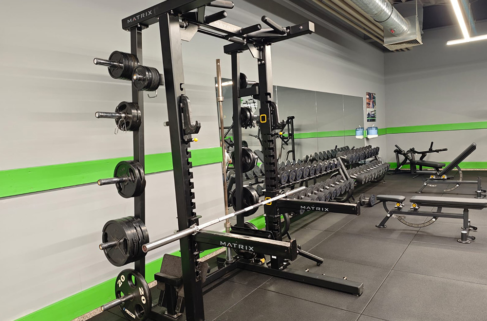 fitplus_Fitnessstudio Kritzmow Freihanteltraining